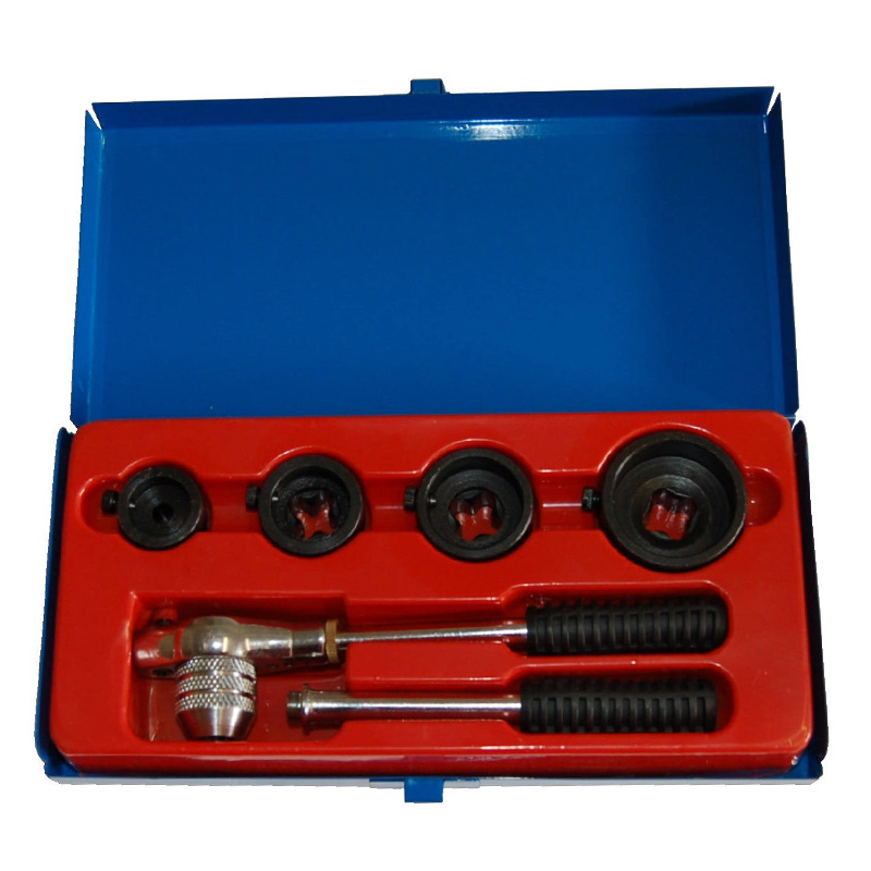 COFFRET DE PORTE-TARAUDS ET FILIERES A CLIQUET