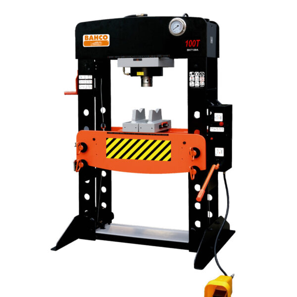 PRESSE HYDROPNEUMATIQUE 100 T